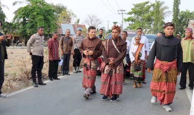 Polres-Kupang-Amankan-Misa-Syukur-Imam-Baru,-Kegiatan-Berlangsung-Khidmat