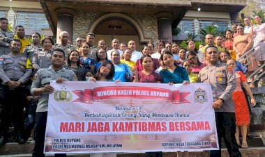 Gelar-Minggu-Kasih-Polres-Kupang,-Perkuat-Kedekatan-Polri-dengan-Jemaat-di-Dua-Gereja-Sekaligus