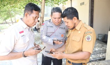 Polres-Kupang-Bersama-Dukcapil-Aktivasi-IKD-dan-Sosialisasikan-Agen-Perlinsos