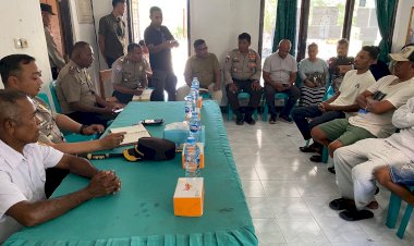 Kapolres-Kupang-Sambangi-Oesao,-Ajak-Warga-Jadi-Polisi-bagi-Diri-Sendiri