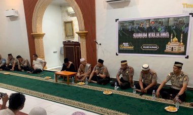 Masuki-Pekan-Kedua,-Kapolres-Kupang-Konsisten-Gelar-Subuh-Keliling,-Ajak-Jamaah-Cegah-Perundungan