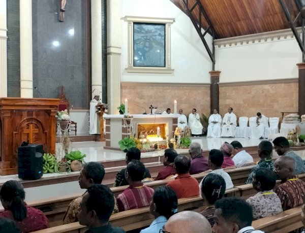 POLRES KUPANG SUKSES AMANKAN PERAYAAN HARI PANGAN SEDUNIA DI GEREJA KATOLIK ST. SIMON PETRUS TARUS