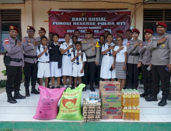 Peringati HUT ke-78, Reskrim Polres Kupang Gelar Bansos di Panti Asuhan YAPI Noelbaki