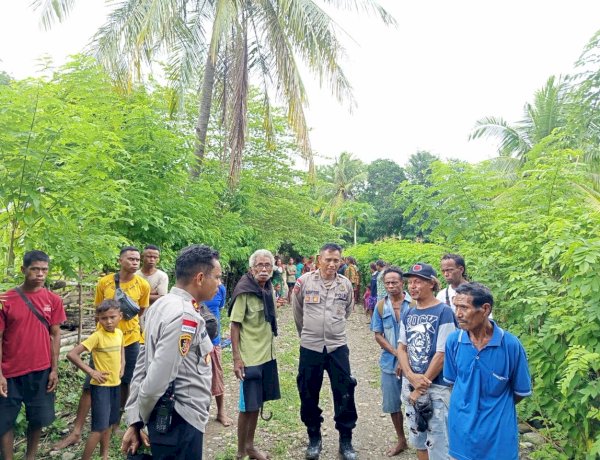 Polsek Fatuleu Lakukan Olah TKP Kasus Penganiayaan di Desa Sillu, Bhabinkamtibmas Sampaikan Himbauan Kamtibmas