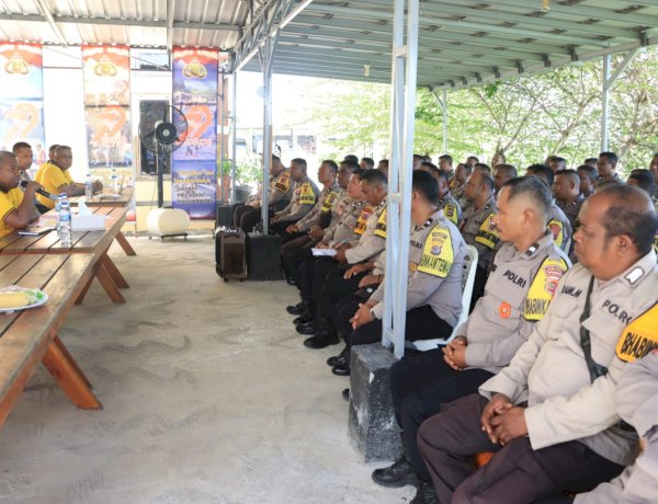 Kapolres Kupang Tekankan Bhabinkamtibmas Jadi Teladan di Tengah Masyarakat