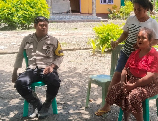 Cegah KDRT dan TPPO, Bhabinkamtibmas Desa Poto–Naitae Beri Edukasi Warga