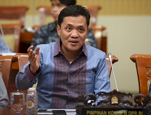 Waspada Penumpang Gelap dalam Reformasi Polri