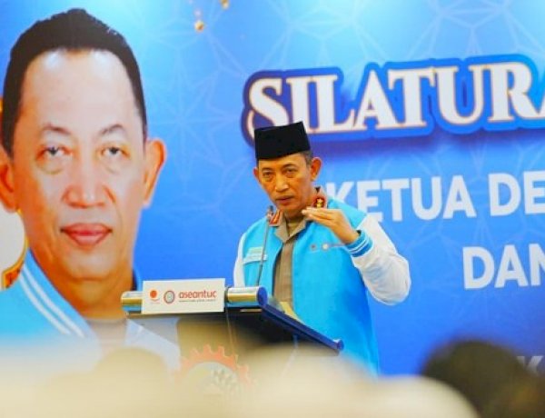 Kapolri Ungkap Strategi Pemerintah Jaga Perdamaian dan Ekonomi di Tengah Konflik Global