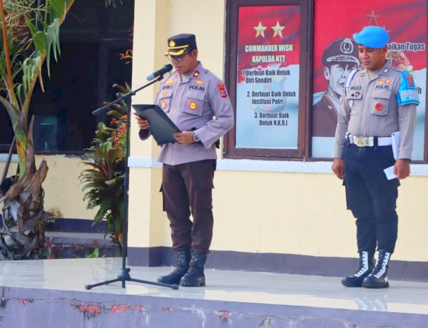Pimpin Apel Perdana Wakapolres Kupang Tekankan Solid dan Kompak Kunci Keberhasilan Bersama