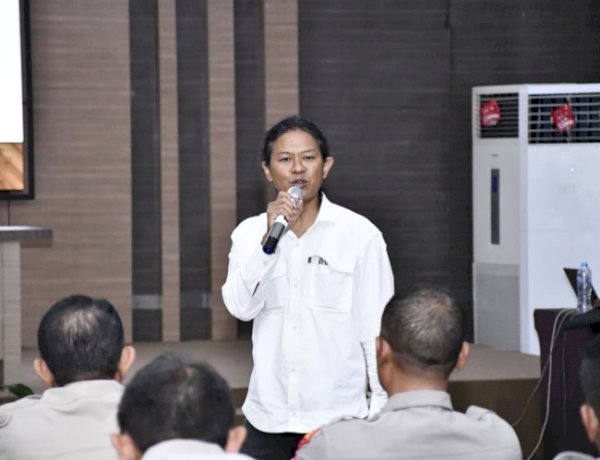 Tim Ahli Media Sosial PT Ethos Kreatif Indonesia Beberkan Strategi Menjemput Algoritma Digital di Rakernis Humas Polda NTT 2026