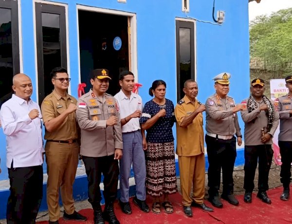 Dari Gubuk ke Rumah Harapan, Kapolda NTT Wujudkan Mimpi Seorang Janda di Desa Benu