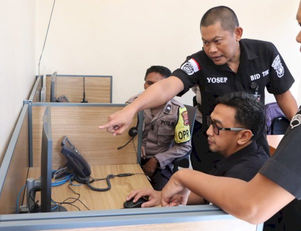Pastikan Layanan Polisi 110 Semakin Cepat dan Responsif, Div TIK Mabes Polri Tinjau Kesiapan Polres Kupang