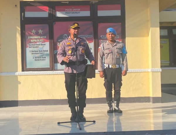 Pesan Menohok Wakapolres Kupang Saat Apel Pagi: Hargai Pangkat dan Jabatan