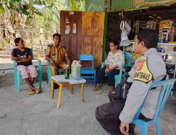 Dorong Masyarakat Tingkatkan Ketahanan Ekonomi, Bhabinkamtibmas Sambangi Warga Desa Tuakau