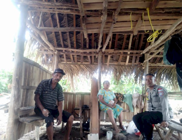 Bhabinkamtibmas Polsek Kupang Tengah Perkuat Imbauan Kamtibmas, Cegah Karhutla dan TPPO di Tengah Masyarakat
