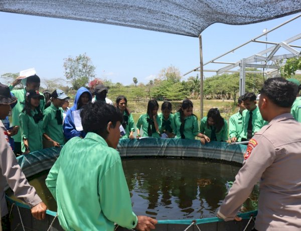 139 Siswa SMKN 1 Kabupaten Kupang Kunjungi Eko Wisata Tantya Sudirajati Polres Kupang