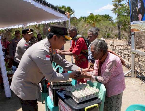 Disambut Tangis Haru Masyarakat Desa Benu Takari, Kapolda NTT Resmikan Sumur Bor di Desa Benu
