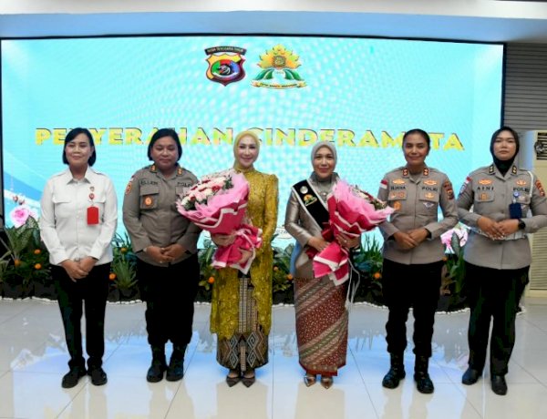 Serah Terima Ibu Asuh Polwan Polda NTT, Kapolda NTT Tegaskan Komitmen Tingkatkan Kapabilitas dan Prestasi Polwan