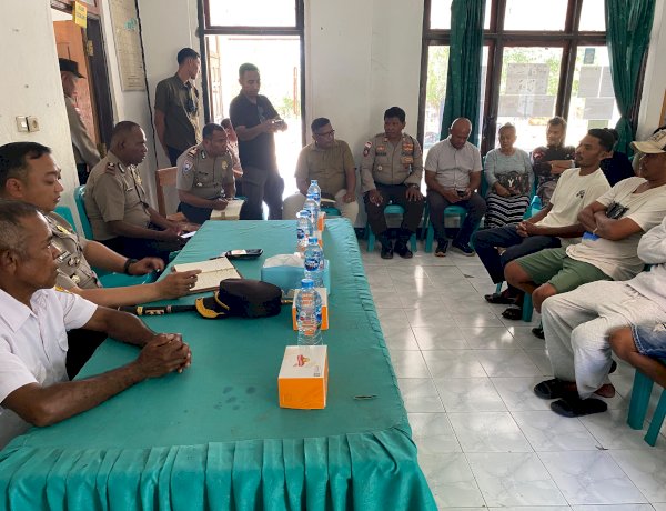 Kapolres Kupang Sambangi Oesao, Ajak Warga Jadi Polisi bagi Diri Sendiri