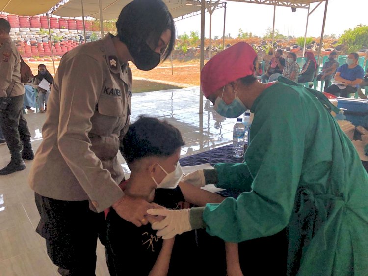 Hut Polwan 73, Polwan Polres Kupang, Gelar Vaksinasi Usia 12 Tahun