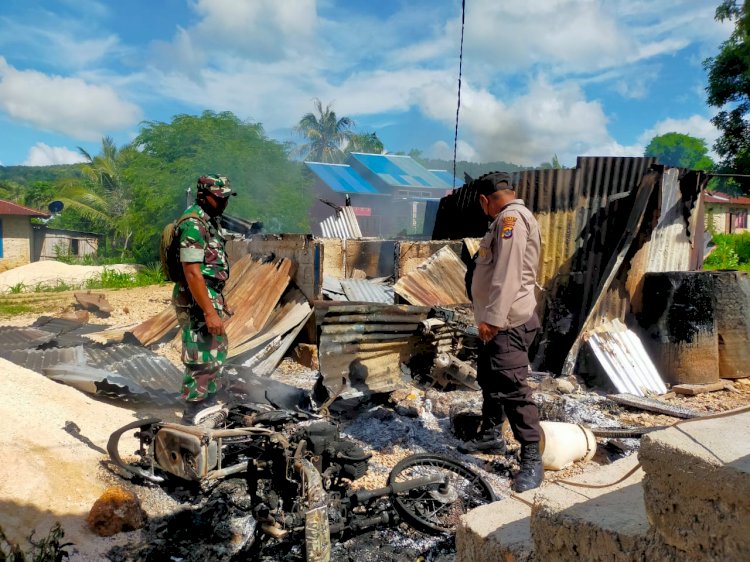 Pelaku Pembakaran Rumah Jalani Pemeriksaan Penyidik Polres Kupang