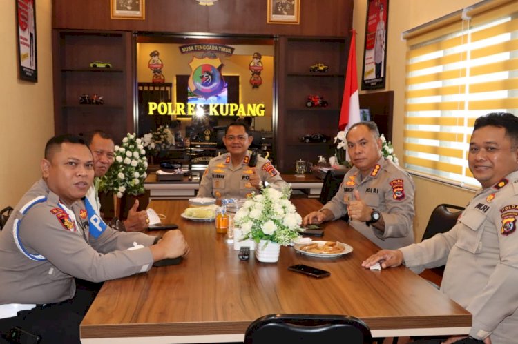 Bidpropam Polda NTT Gelar Sosialisasi Perpol Nomor 7 Tahun 2022 di Polres Kupang