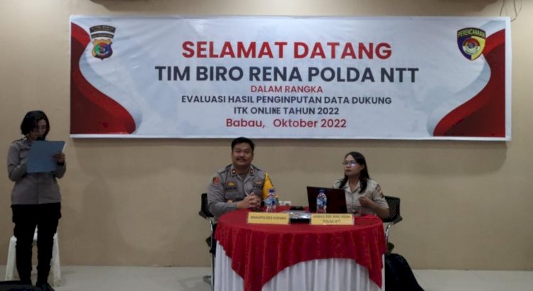 Tim Torwas Biro Rena Polda NTT Lakukan Evaluasi Hasil Penginputan Data Dukung ITK-Online T.A 2022 di Polres Kupang