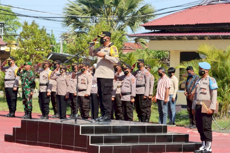 Kapolres Kupang Lepas Pasukan Pengamanan  Pilkades Serentak ke Wilayah Amfoang