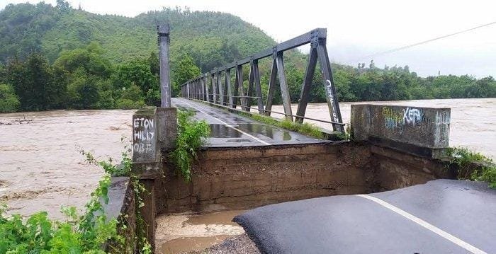 Oprit Jembatan Kapsali dan Jembatan Takari-Lelogama jebol, Akses ke Amfoang Putus Total