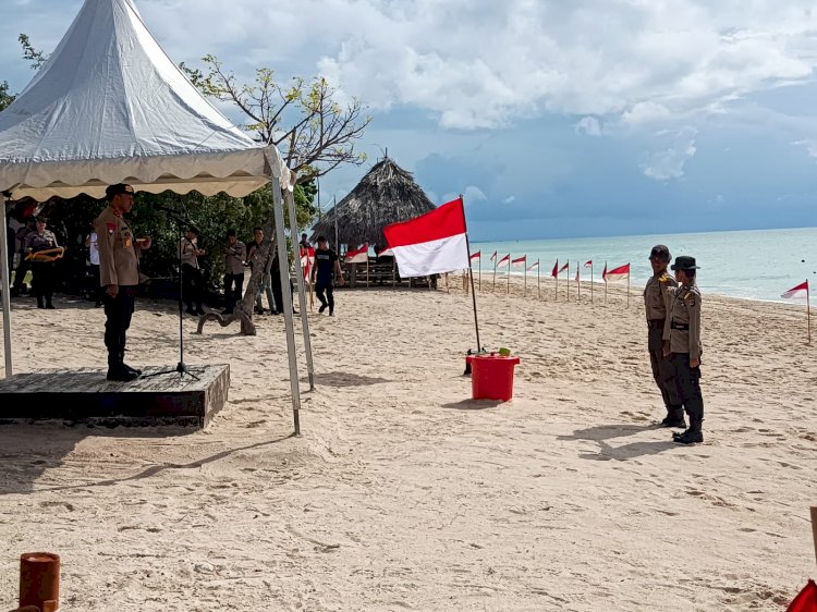 Kapolda NTT Pimpin Upacara Penutupan Pembaretan Baja Angkatan 48 T.A 2023 di Lokasi Wisata Pantai Bella Beach Kabupaten Kupang