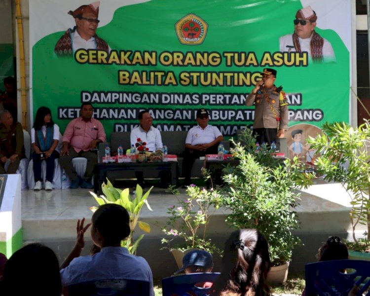 Kapolres Kupang Jaring Aspirasi  Warga Masyarakat dalam Jumat Curhat di Puskesmas Oekabiti