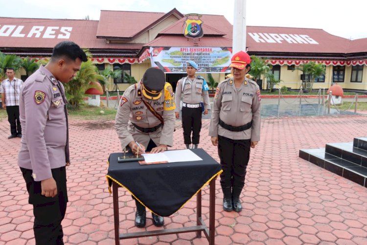 26 Siswa Latja Diktukba Polri Gelombang I 2023 Diserahkan Kembali ke SPN Polda NTT