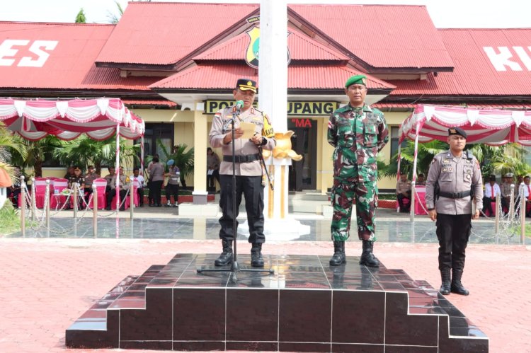 Kapolres Kupang dan Pabung Kodim 1604 Kupang, Jadi Komandan Apel Gelar Pasukan Operasi Lilin Turangga 2023