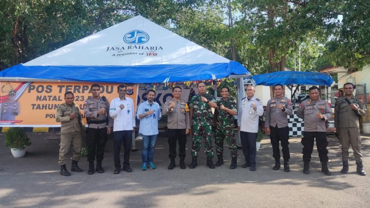 Hari Kedua Berlangsungnya Operasi Lilin Turangga 2023, Kapolres Kupang Berkeliling Pos Pengamanan Mengecek Anggota