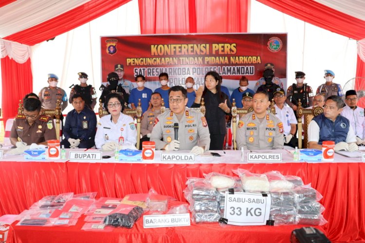 Kapolda Kalteng Pimpin Konferensi Pers, Hasil Pengungkapan 33,8 KG Narkoba di Wilayah Lamandau