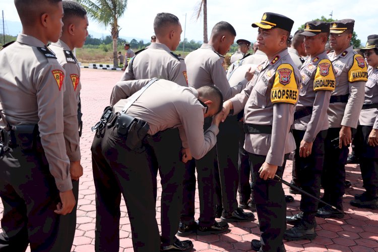 Pimpin Apel Penyerahan Siswa Latja SPN Polda NTT, Kapolres Kupang : Tetap Semangat dan Disiplin serta Loyalitas Dalam Pengabdian