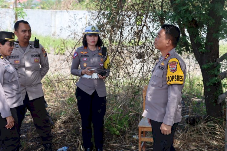 Kapolres Kupang Pantau Langsung Proses Pengamanan Pendaftaran Cakada Kabupaten Kupang