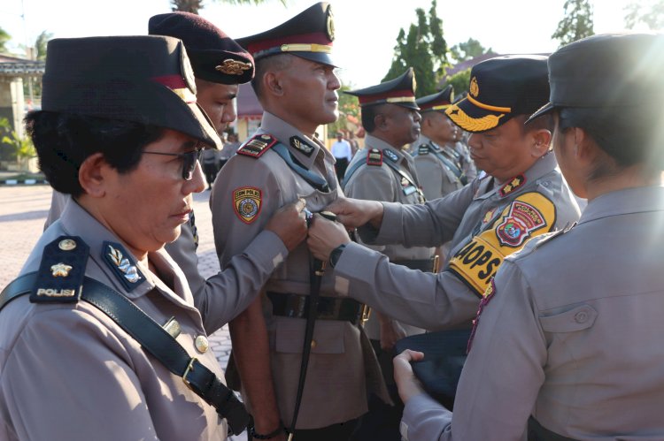 Kapolres Kupang Lantik Kompol Ribka Huberta Hangge, S.H., M.H  sebagai Wakapolres Kupang