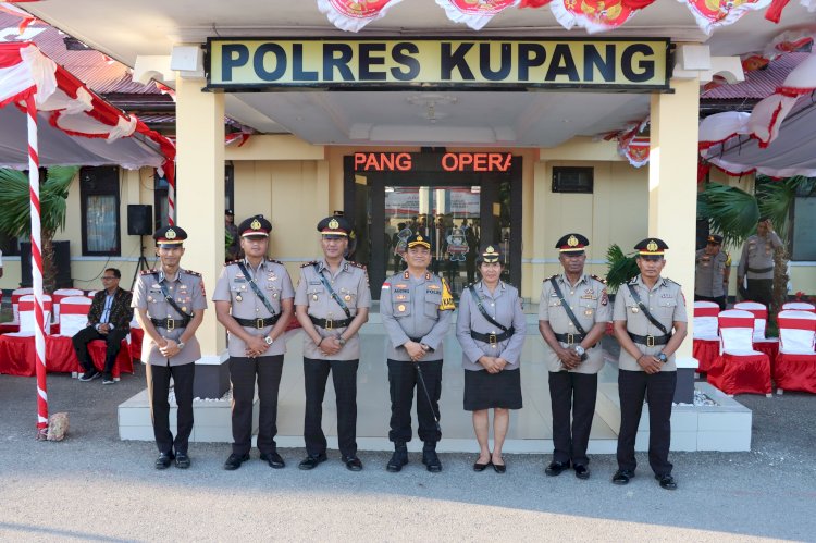 Kapolres Kupang Lantik Kompol Ribka Huberta Hangge, S.H., M.H  sebagai Wakapolres Kupang