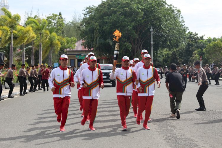 298 Atlet dan Official Polri Memeriahkan PON XXI, Ketua Harian Komite Olahraga Polri : Cetak SDM Polri Unggul melalui Olahraga