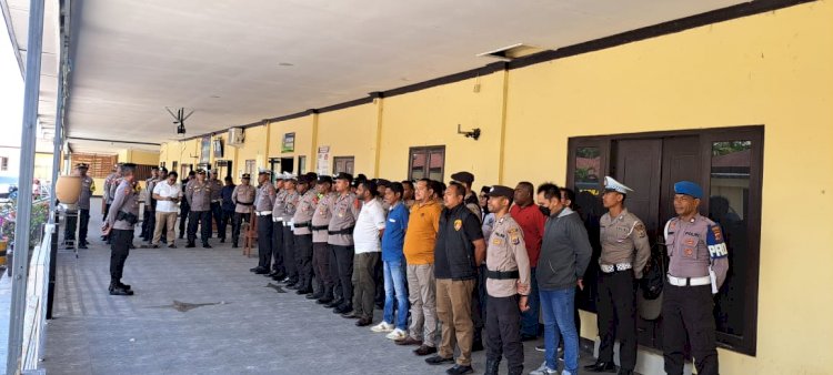 Polres Kupang Siagakan Puluhan Personil Jelang Penetapan Calon Kepala Daerah Kabupaten Kupang 2024