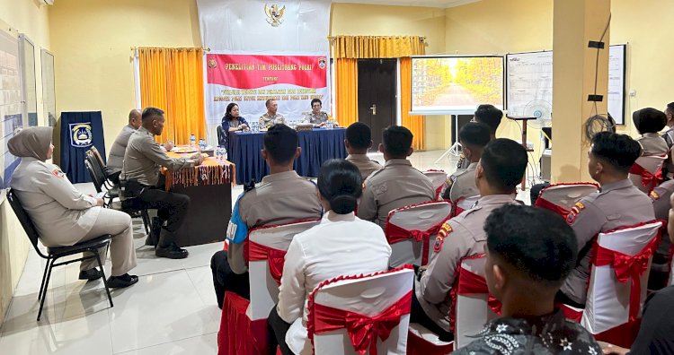 Puslitbang Polri Lakukan Evaluasi Website dan Peralatan Rekrutmen untuk SDM Polri yang Unggul di Polres Kupang