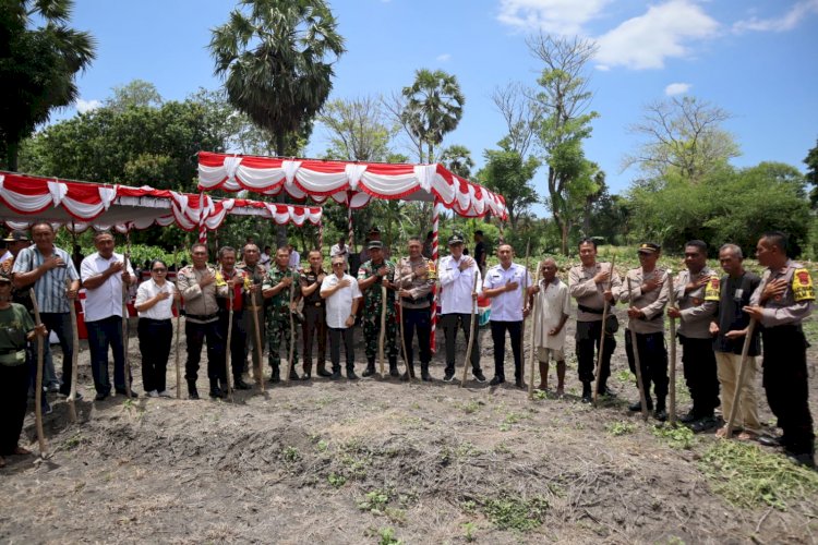 Dukung Asta Cita Presiden, Polres Kupang Hadiri Lounching Gugus Tugas Mendukung Ketahanan Pangan Secara Daring di Kelurahan Merdeka, Kupang Timur