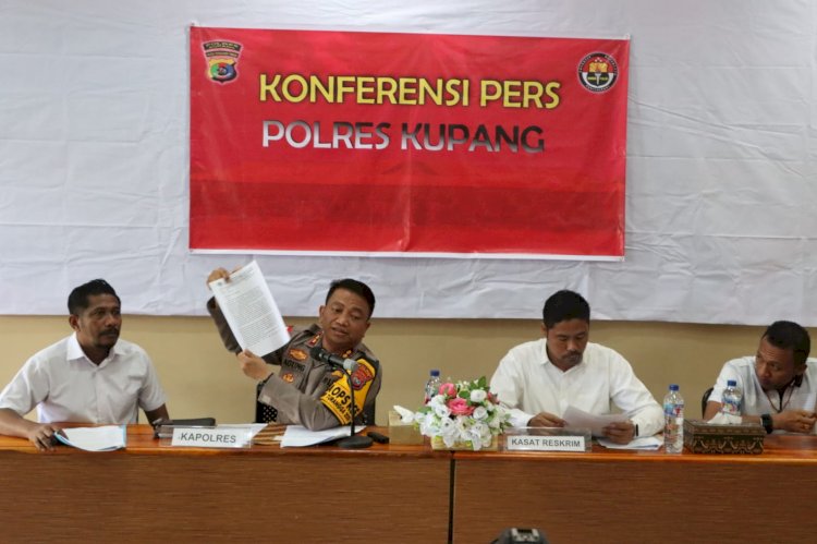 Gelar Konferensi Pers Terkait Tambang Mangan Non Prosedural di Desa Toobaun, Kapolres Kupang Beberkan Fakta Adanya Pelanggaran Hukum  Koperasi Pah Meto