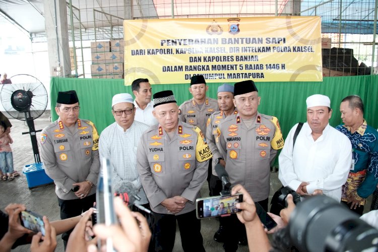 Dukung Acara Guru Sekumpul, Kapolri Berikan Empat Ekor Sapi Limousin