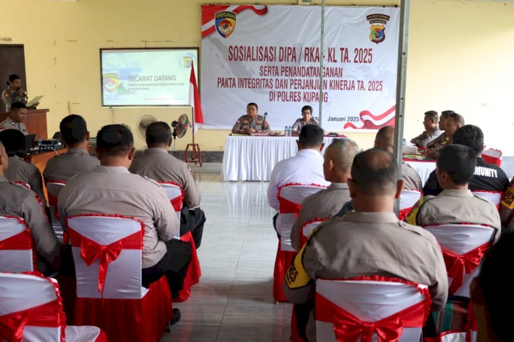 Polres Kupang Gelar Sosialisasi DIPA/RKA-KL Tahun Anggaran 2025 dan Penandatanganan Pakta Integritas