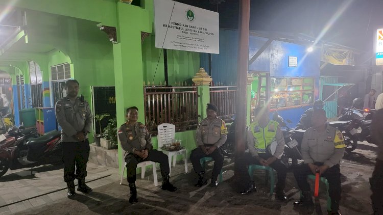 Kapolres Kupang Monitoring Langsung Pengamanan Shalat Tarawih di Masjid-Masjid Kabupaten Kupang