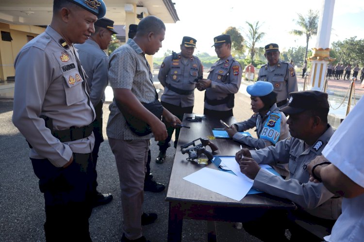 Hindari Penyalahgunaan Senpi Organik Polri, Polres Kupang Gelar Pemeriksaan Rutin