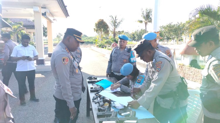 Hindari Penyalahgunaan Senpi Organik Polri, Polres Kupang Gelar Pemeriksaan Rutin