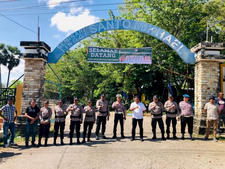 Polres Kupang Amankan Misa Pentahbisan 30 Diakon di Seminari Tinggi St. Mikhael Penfui Timur